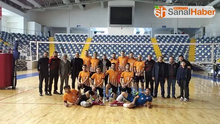Büyükşehir sahasında lideri yendi