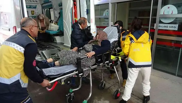 'Buzlu yolda düşen kadın, hastanelik oldu'