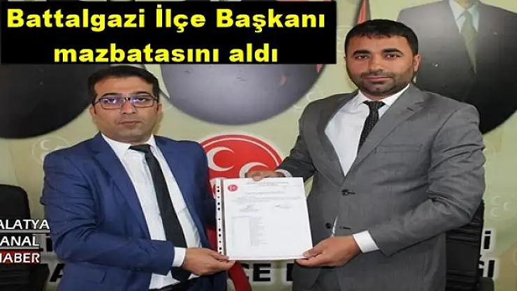 Battalgazi İlçe Başkanı mazbatasını aldı