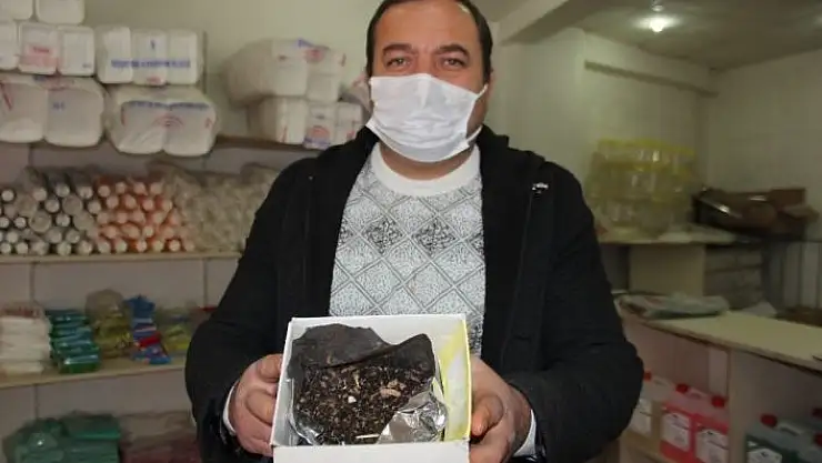 'Çay paketinden hayvan gübresi çıktı'