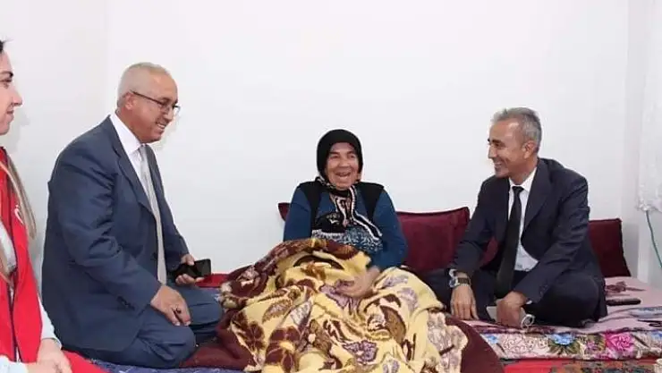 'Çelik, Yaşlılar Haftasını kutladı'