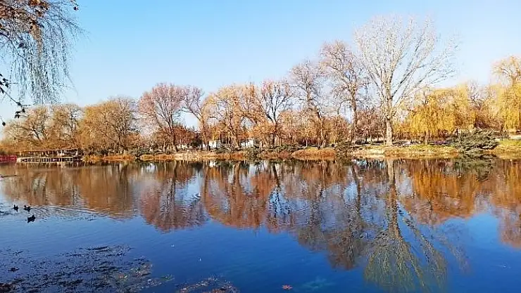'Ceyhan Nehri´nin kaynağı sonbaharda bir başka güzel'