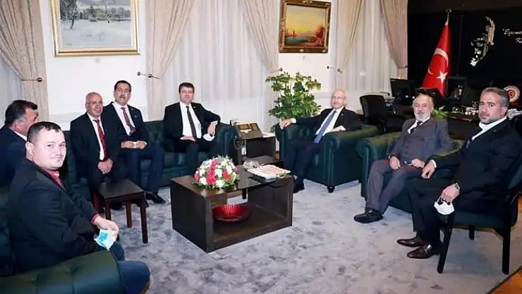 'CHP Adıyaman teşkilatı Genel Başkan Kılıçdaroğlu ile bir araya geldi'