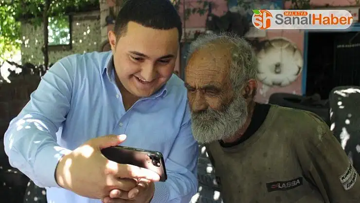 CHP Genel Başkanı Kılıçdaroğlu ve Milletvekili Erol  Feyzi baba ile bayramlaştı