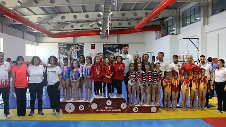 'Cimnastik grup şampiyonları belli oldu'