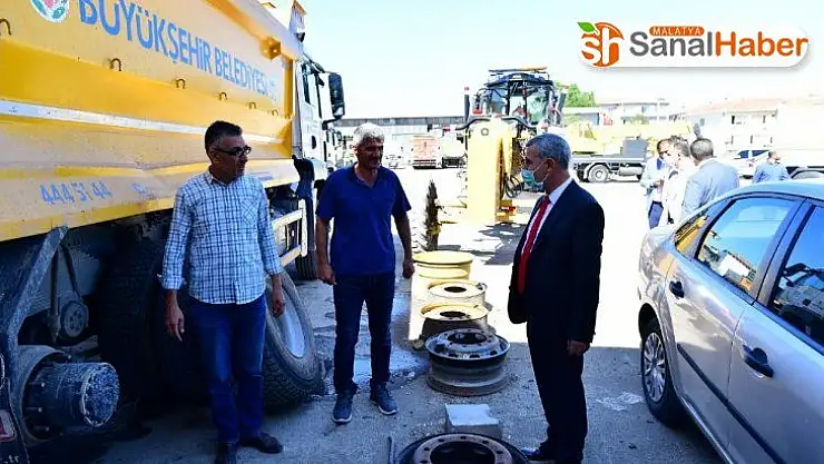 Çınar personelin bayramını kutladı