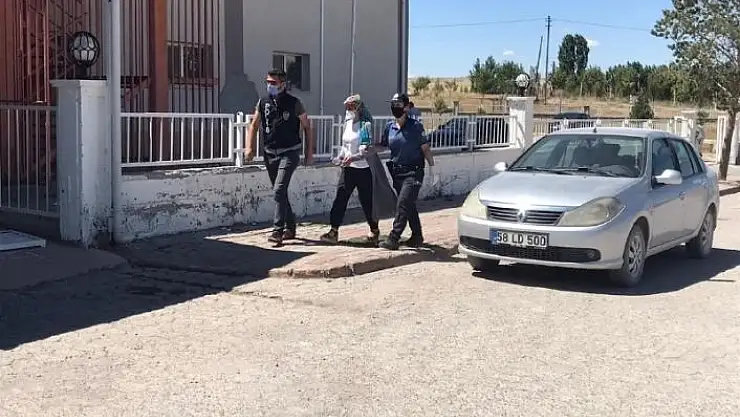 'Cinayet zanlısı kadın tutuklandı'