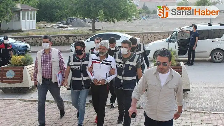 Cinayet zanlısı kulüp başkanı ve oğlu adliyeye sevk edildi