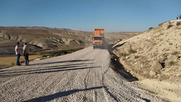 'Çocuklar artık Kış aylarında çamurda yürümeyecek'