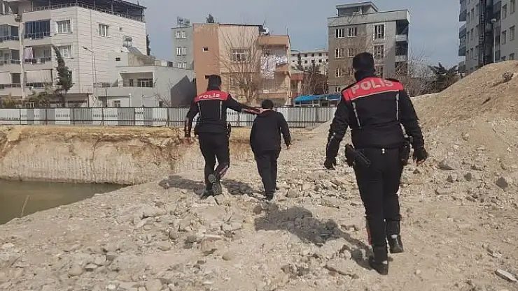 'Çocukların tehlikeli oyununu polis engelledi'