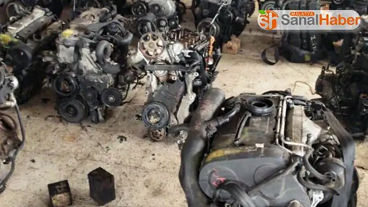 Çok sayıda gümrük kaçağı araç motoru ele geçirildi