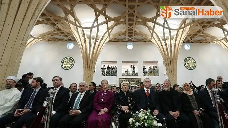 Cumhurbaşkanı Erdoğan Cambridge Camii'nin açılışını yaptı