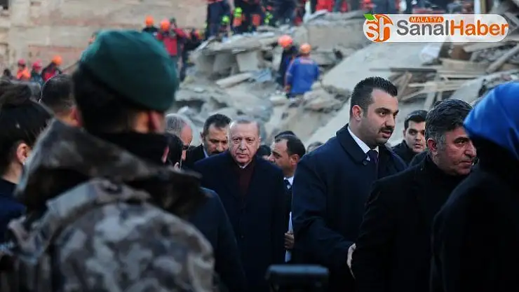 Cumhurbaşkanı Erdoğan deprem bölgesinde