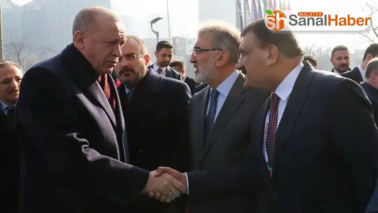 Malatya standını gezdi