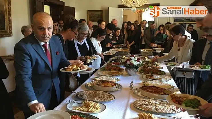 Cumhuriyet'in 96. yıl dönümü Stockholm'de kutlandı