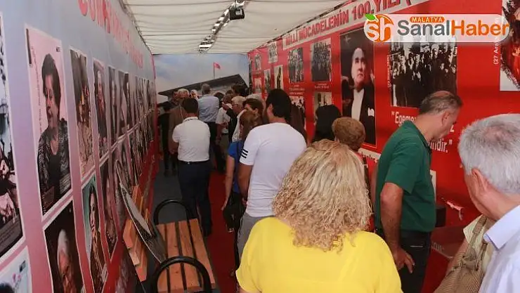 Cumhuriyet tırı Adıyaman'da