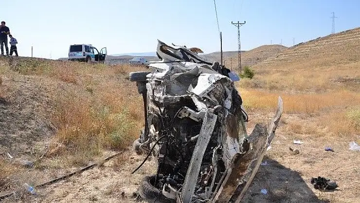 Darende'de Trafik Kazası: 1 Ölü 3 Yaralı