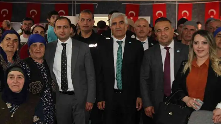'DATÜB Genel Sekreteri Uçar, Ahıska Türkleri ile bir araya geldi'