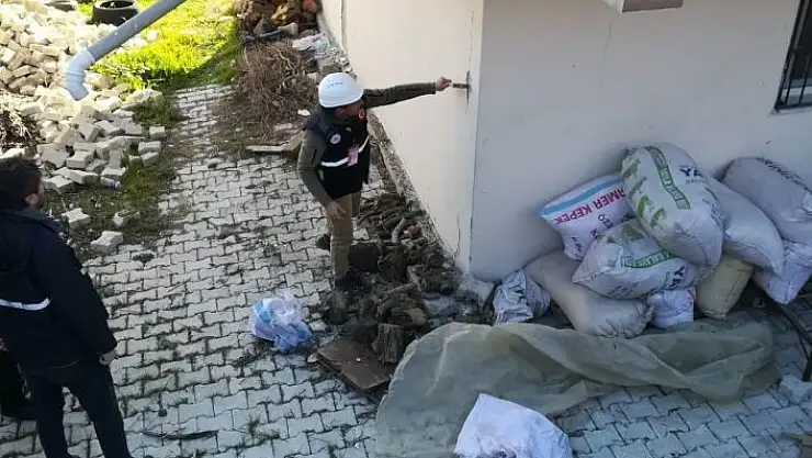 'Deprem bölgelerinde hasar tespit çalışmaları sürüyor'