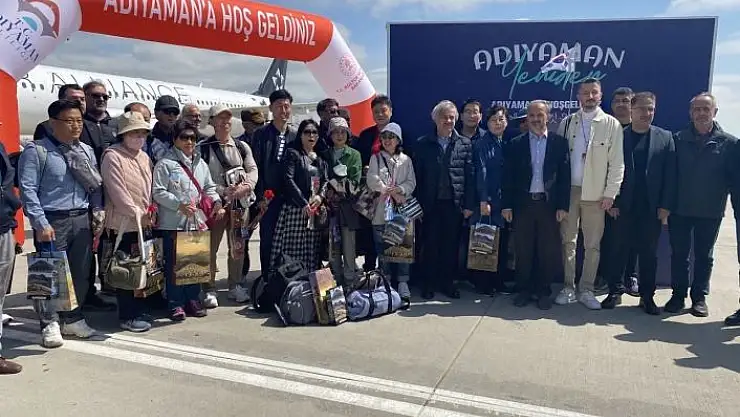 'Deprem bölgesine ilk turist kafilesi Güney Kore´den'