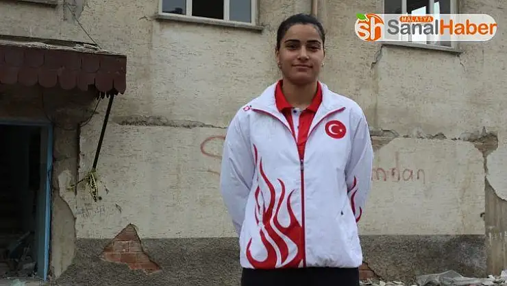 Depremin evsiz bıraktığı Milli Sporcu Aliye, Olimpiyatlara katılmak için mücadele veriyor
