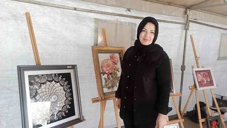 'Depremzede kadınlar, yaptıkları ürünlerle hem kazanç sağlıyor hem de sosyalleşiyor'
