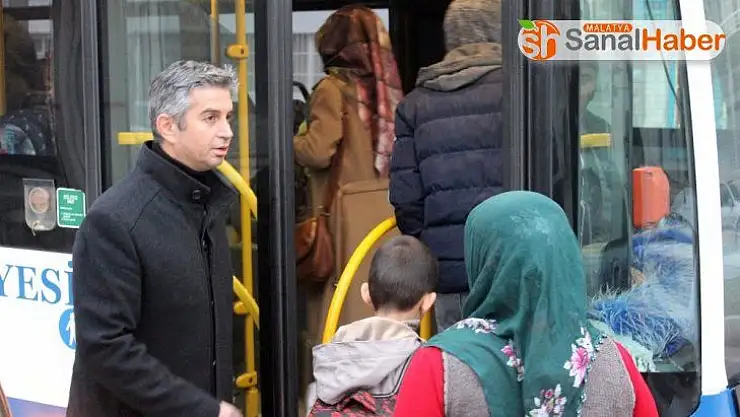 Depremzede öğrencilere ücretsiz servis hizmeti