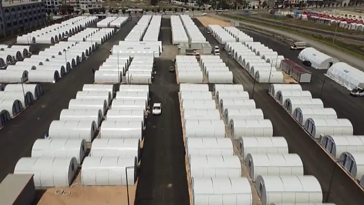 'Depremzedelere özel konforlu konteyner kent kuruldu'