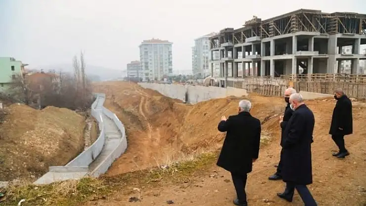 'Derme Deresi Islah Projesi ikinci etap çalışmaları sürüyor'