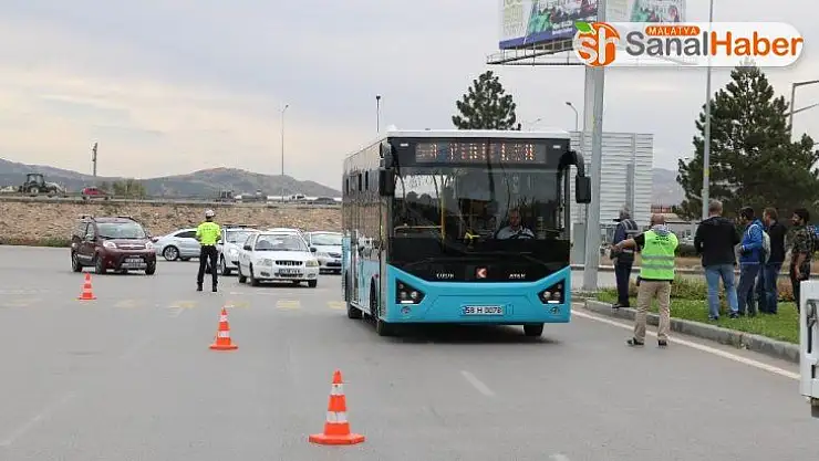 Direksiyon başında sigara içenlere, 153 TL para cezası uygulandı