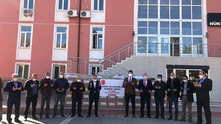 'Divriği´den İzmir´e yardım eli'