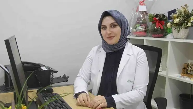 'Diyetisyen Uç: ''Günlük ortalama 3 litre su tüketmeliyiz'''