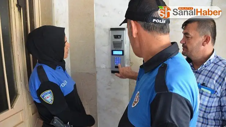 Doğalgazlı binada 'tüpçü' diye gelen polise kapıyı açtılar