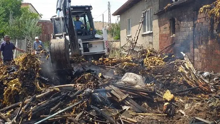 'Doğanşehir´de tütün yangınları korkuttu'