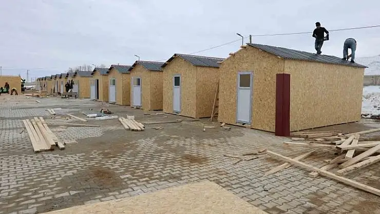 'Doğanşehir´e ahşap konteynerler kuruluyor'