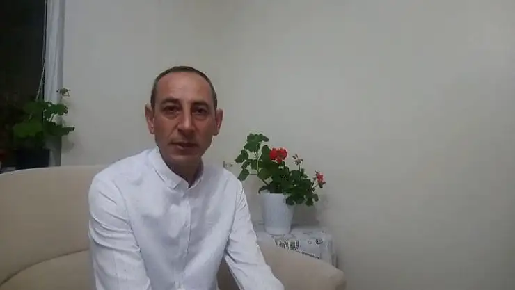 'Dondurucu soğukta yem bulmakta güçlük çeken kuşları besledi'