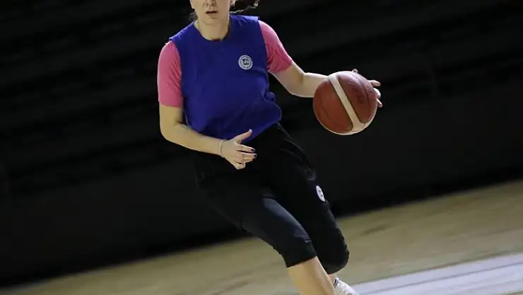 'Ebru Ağar EBK´da'