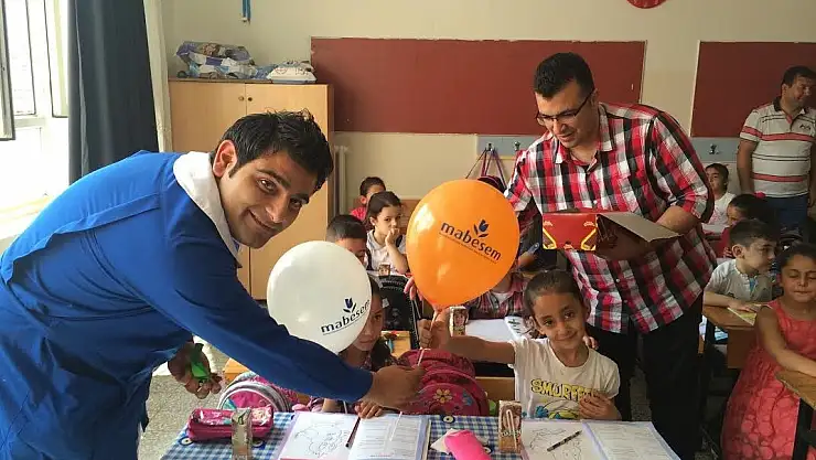 ŞEHİR TİYATROSU MİNİK ÖĞRENCİLERE OKULA HOŞ GELDİN ETKİNLİĞİ DÜZENLEDİ