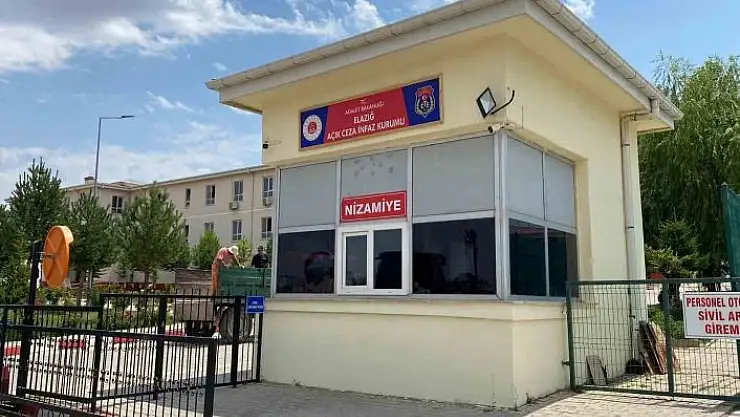 'Elazığ Açık Cezaevine giren zanlılar bir kişiyi silahla yaraladı'