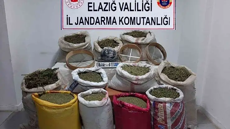 'Elazığ´da 210 kilo esrar, 1 kilo skunk ele geçirildi'