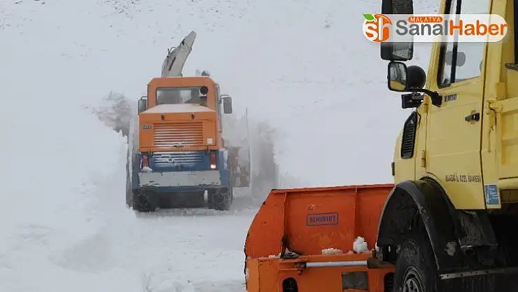 Elazığ'da 42 köye kar nedeniyle ulaşım sağlanamıyor