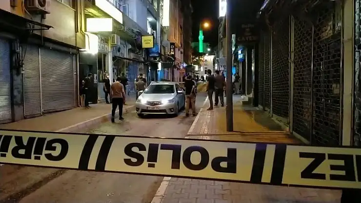 'Elazığ´da bıçaklı kavgada ağır yaralanan şahıs hayatını kaybetti'
