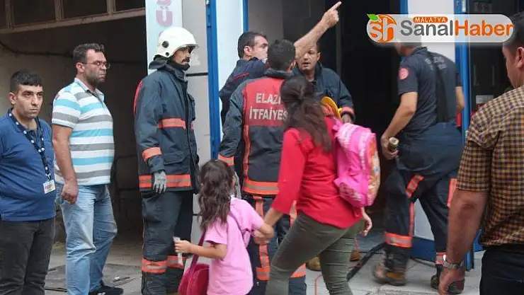 Elazığ'da depo yangını