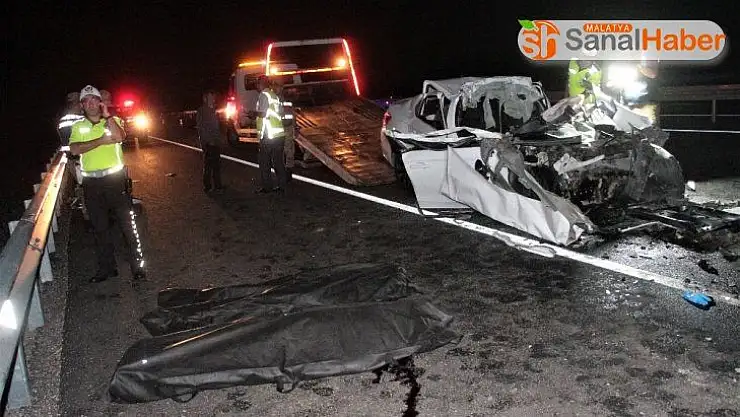Elazığ'da feci kaza: 2 ölü