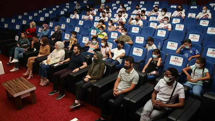 'Elazığ´da ´Hayatlarımız Sallanmasın´ etkinliği'