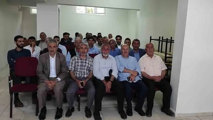 'Elazığ´da  imam hatip ve müezzin kayyımlarına seminer'