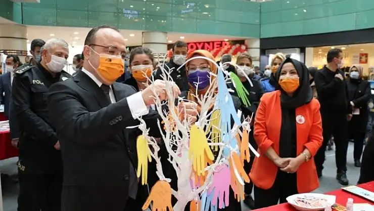 'Elazığ´da ''Kadına Şiddete Hayır'' etkinliği'