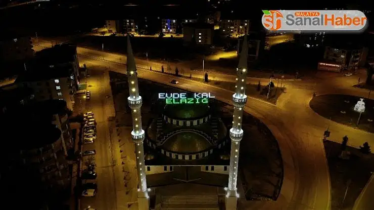 Elazığ'da mahyalı 'Evde Kal' uyarısı