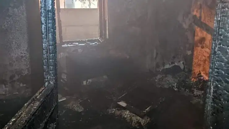 'Elazığ´da metruk evde korkutan yangın'