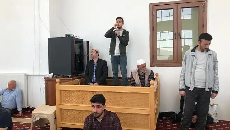 'Elazığ´da Mihrap ve Minberde Gençler Var Projesi'